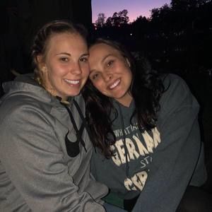 Meet your Posher, Katelyn